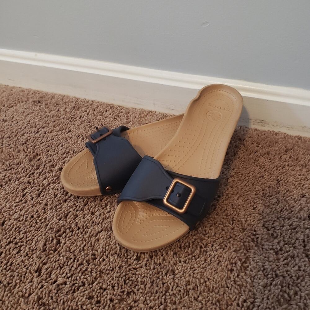 Crocs sarah buckle sandals slip on flip flop navy blue 11